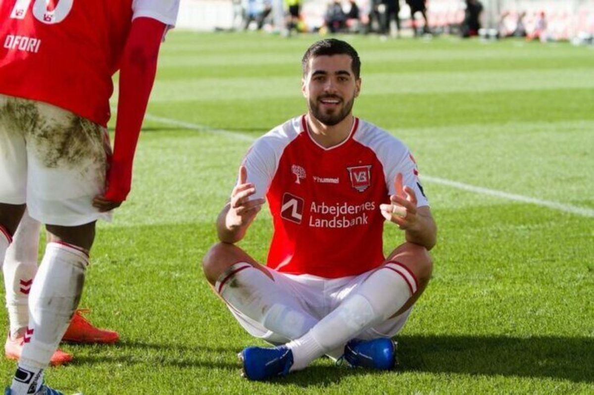 عزت اللهی: صحبت برایم سخت است