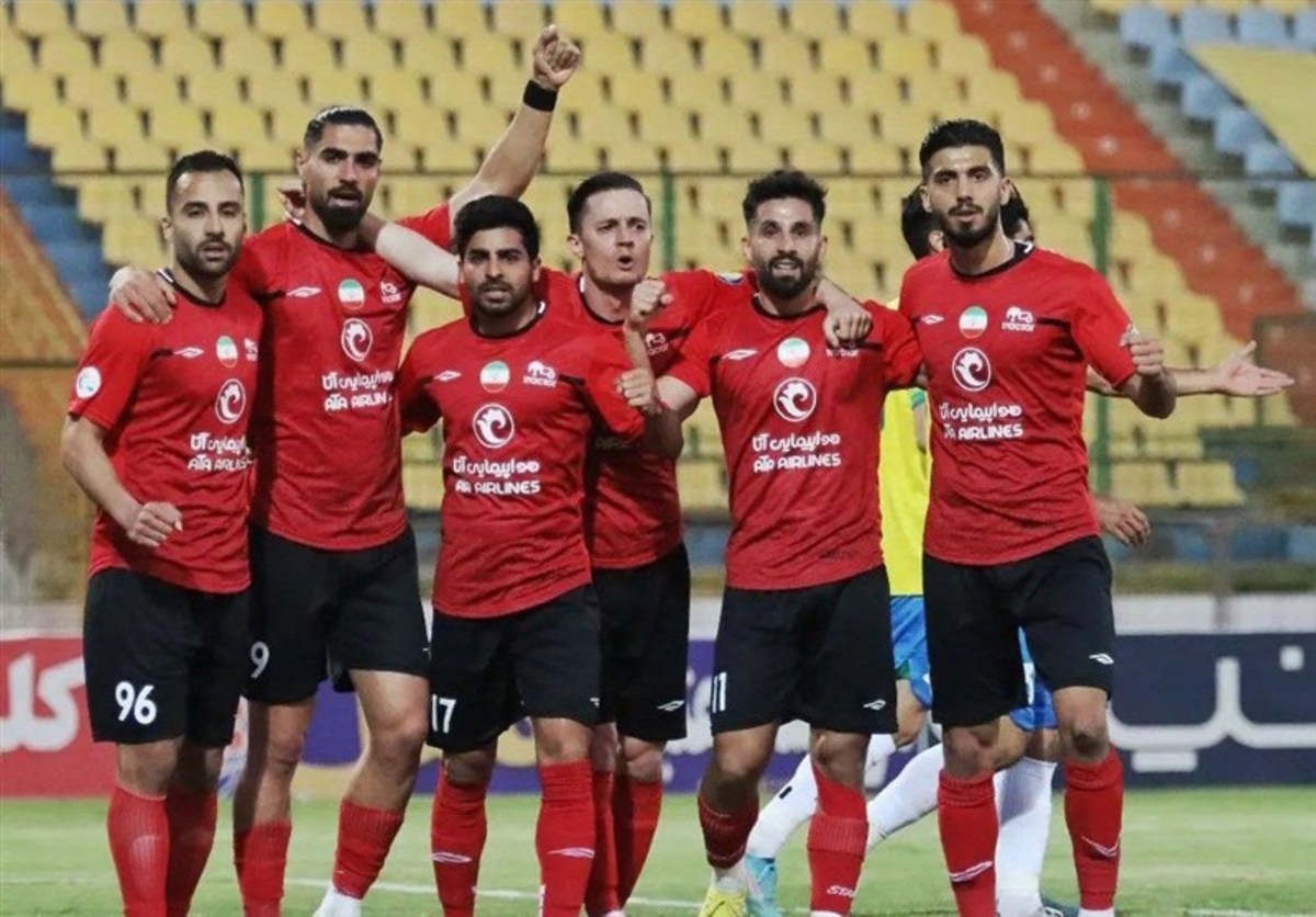 برتری ۲ گله تراکتور مقابل صنعت نفت در نیمه اول