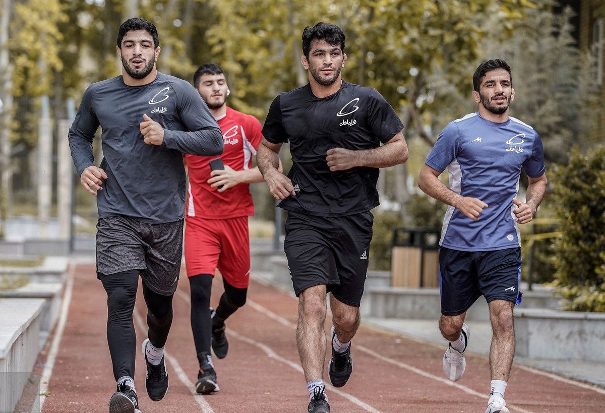 تیم منتخب کشتی آزاد به قزاقستان می‌رود