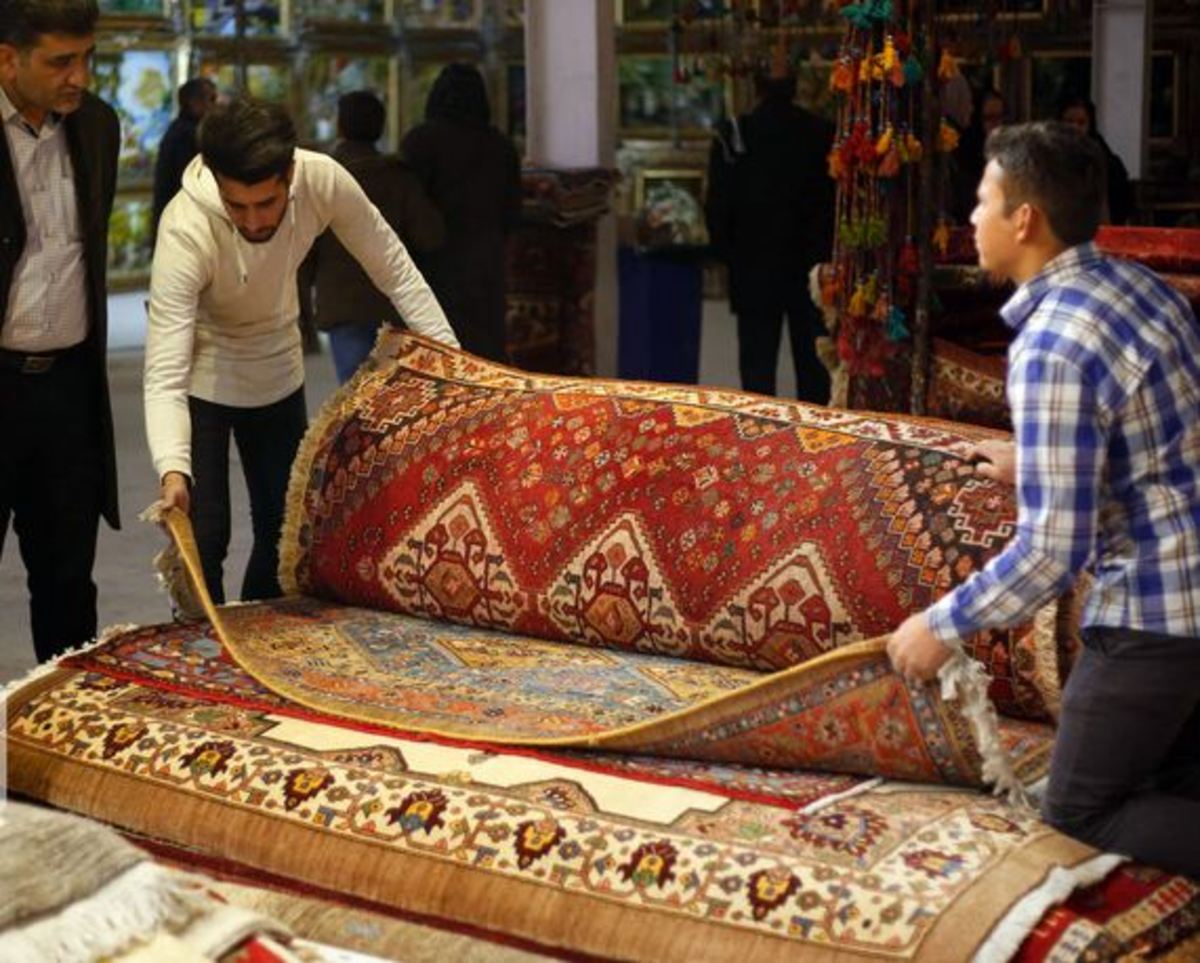 مدرن شدن بازرگانی فرش دستباف یک ضرورت است/ رشد ۱۰.۹ درصدی صادرات