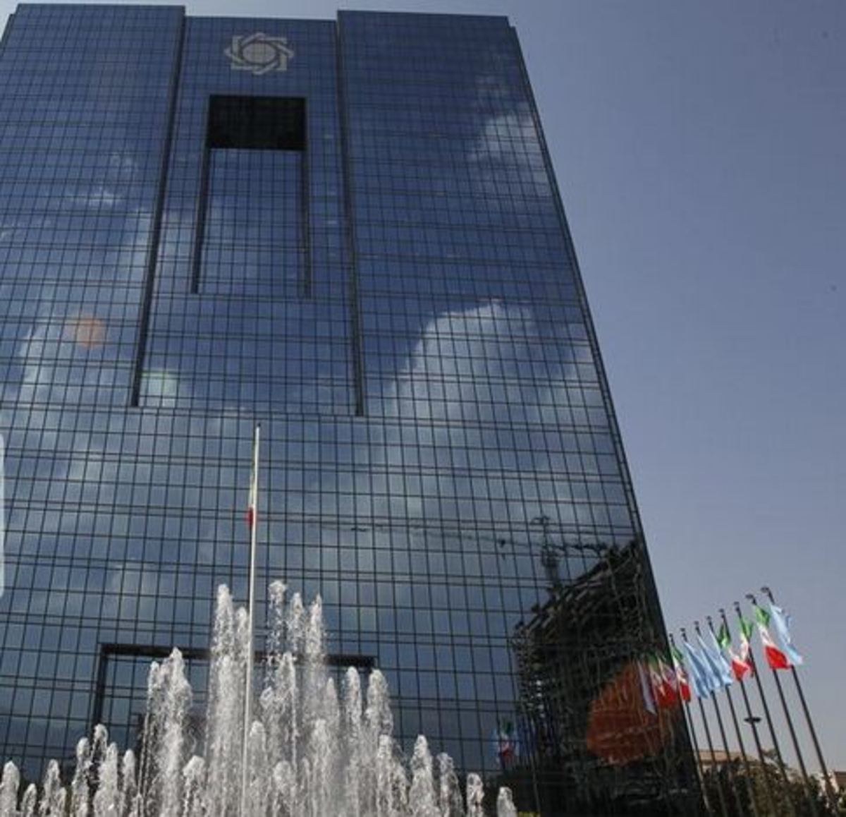 رشد ۱۰۰ درصدی معاملات ارز در سامانه نیما