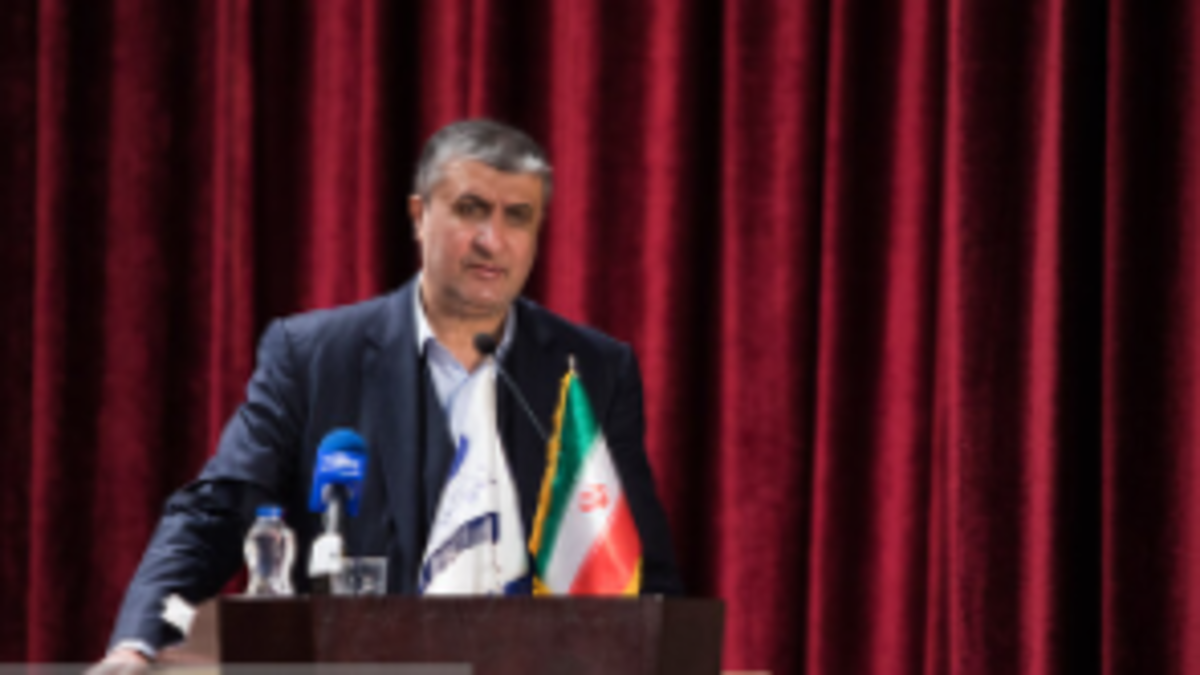 اسلامی: امروز دانشمندان ما در حوزه آب‌سنگین حرف‌هایی برای گفتن دارند