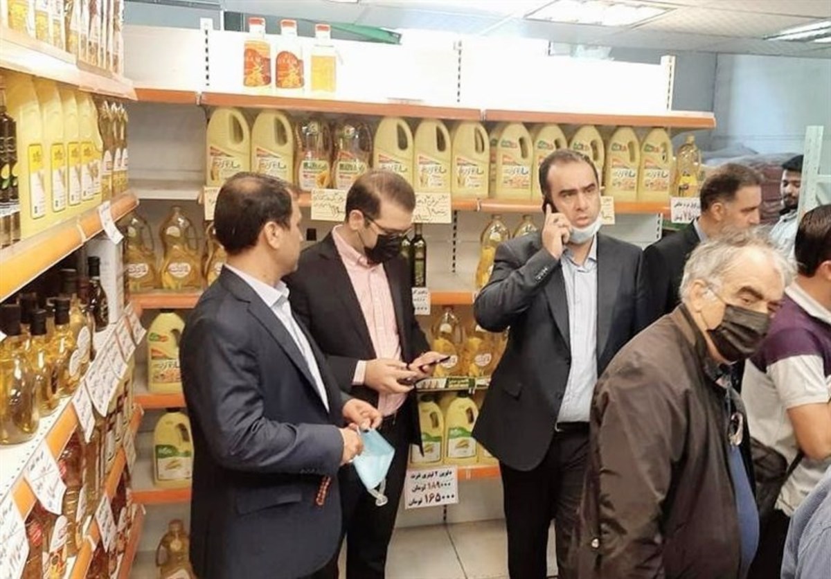 توزیع بیش از ۱۴۵ تن مرغ گرم و منجمد در میادین میوه و تره‌بار