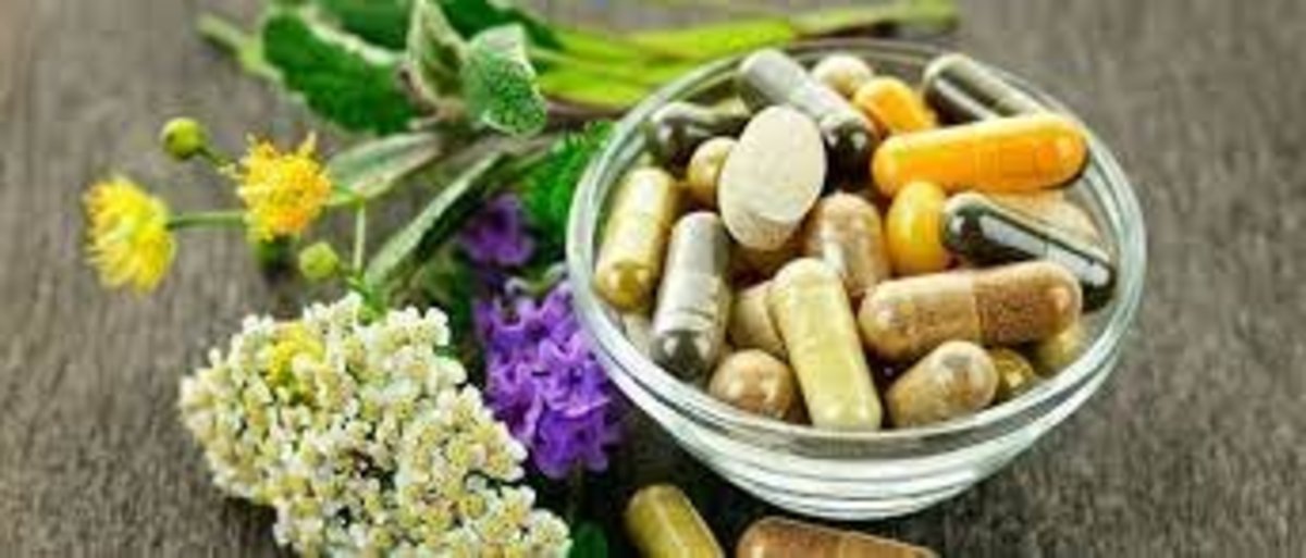 مکمل‌های گیاهی را با احتیاط مصرف کنید