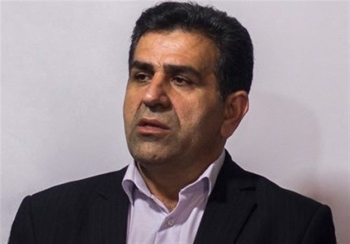 انتقاد نماینده مجلس از عدم اعلام وصول استیضاح وزرا از سوی هیئت رئیسه
