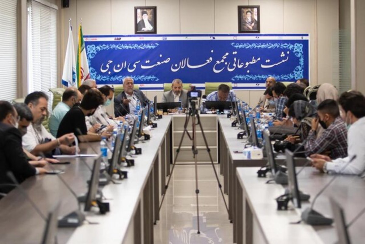 بلاتکلیفی مصوبه شورای اقتصاد در خصوص دوگانه سوز کردن خودرو‌ها