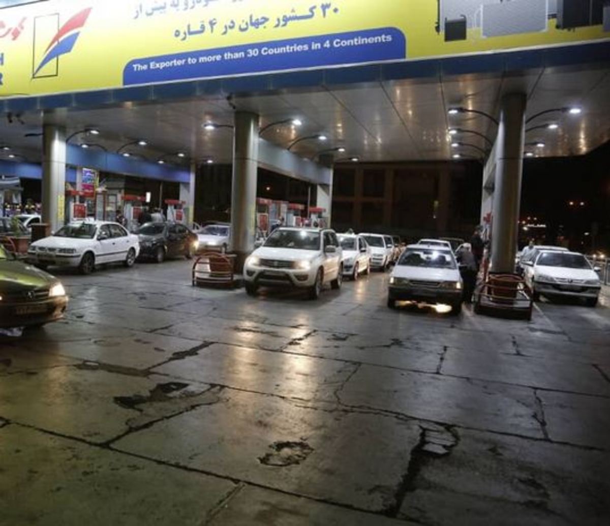 ثبت نخستین درخواست در سامانه درگاه ملی مجوز جایگاه سوخت