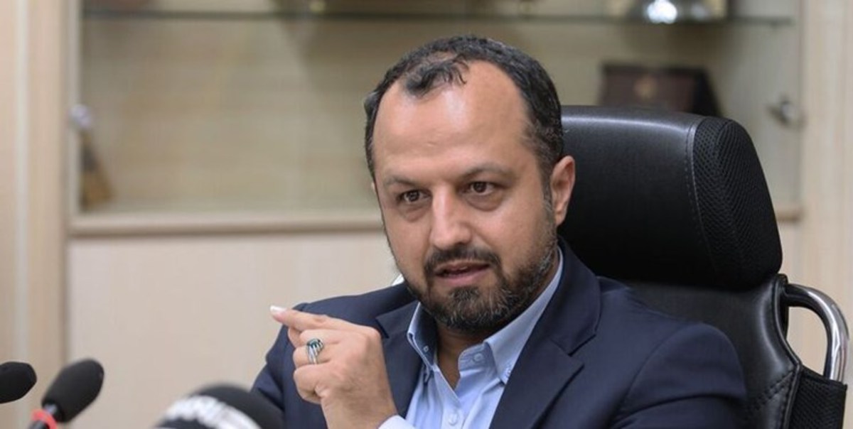وزیر اقتصاد: پرداخت مالیات واحد‌های بزرگ صنعتی در استان‌ها عامل بهبود درآمد‌های مالیاتی است