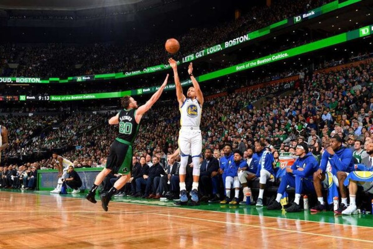 پیروزی بوستون در نخستین بازی فینال NBA