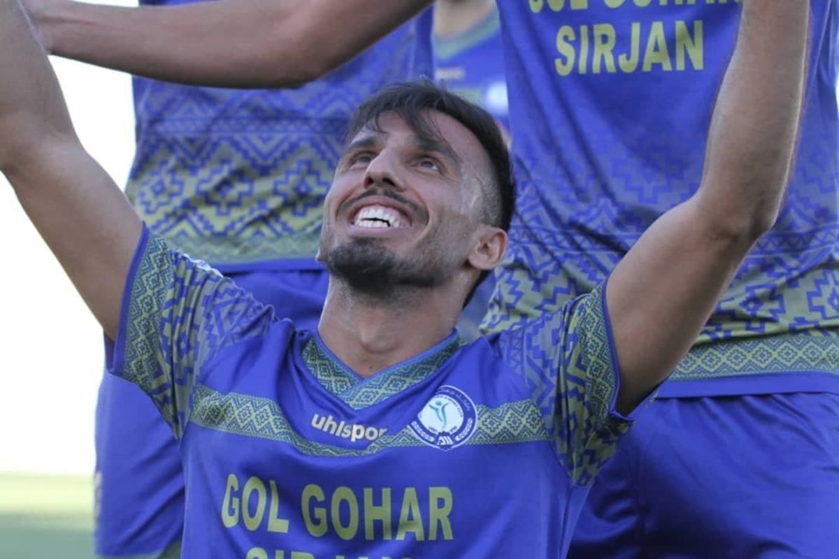 یحیی به دنبال بازیکن استقلالی