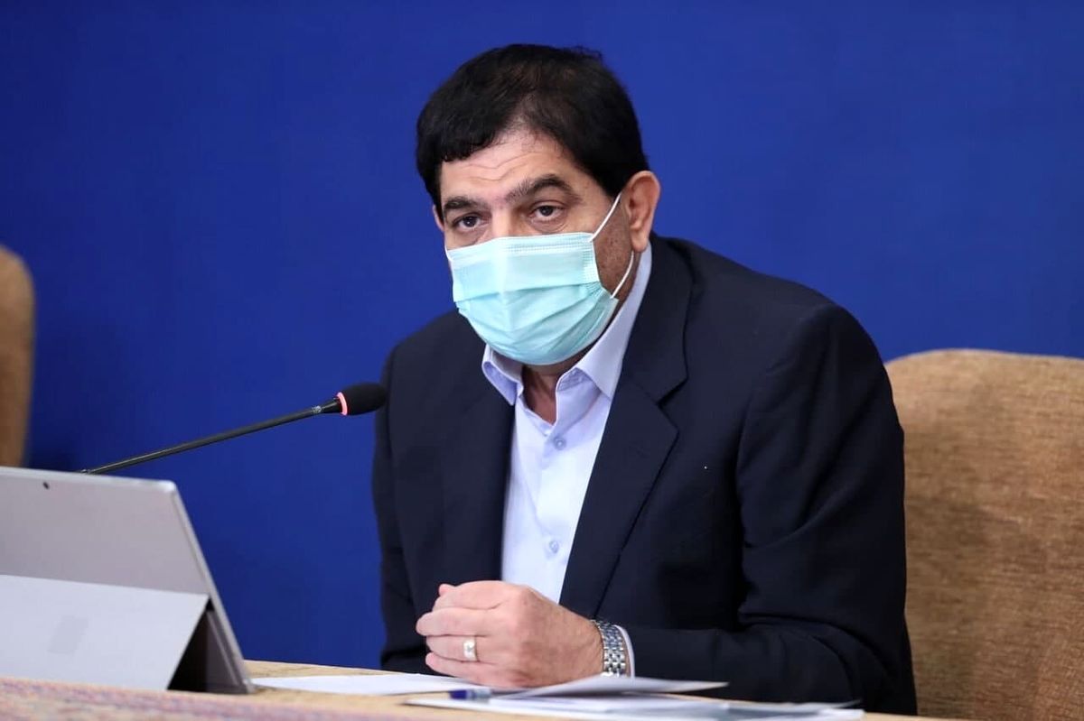 مخبر:همین جلسه انتقال آب از دریا به مناطق مرکزی ایران با حضور معاون اول رییس جمهور برگزار شد