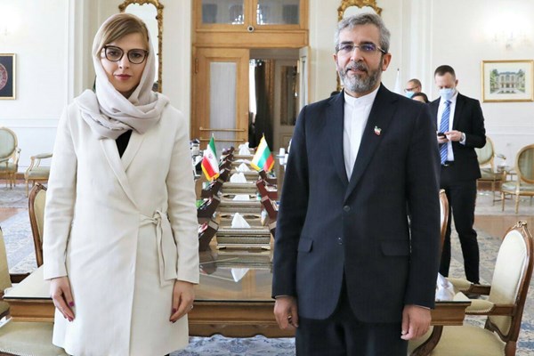 آمادگی ایران برای سرمایه‌گذاری بلغارستان و توسعه هر چه بیشتر مناسبات
