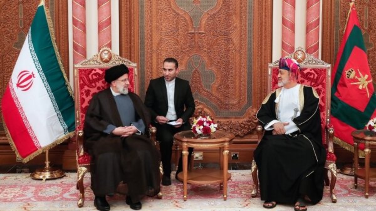 امیر قطر:همه طرف‌ها را به بازگشت به توافق هسته‌ای تشویق می‌کنیم
