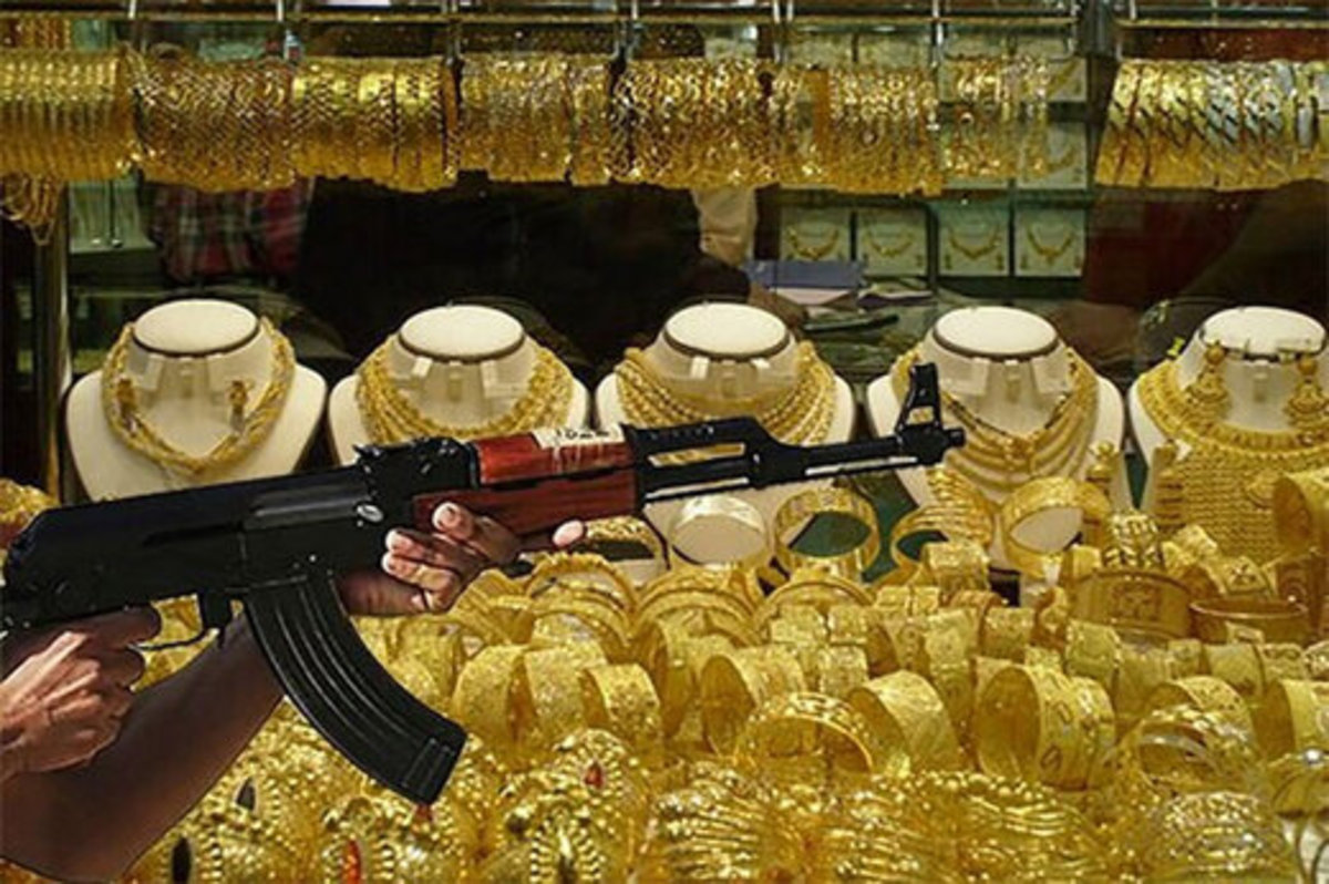 طلافروشی در قلعه‌گنج دچار سرقت مسلحانه شد