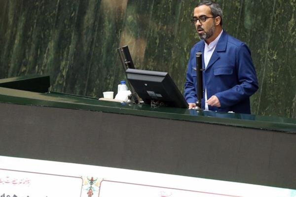 ایزدخواه: با تکیه بر جهادگران جوان فرصت تحول واقعی را به دست آوریم