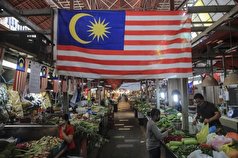 گرانی و کمبود مواد غذایی در مالزی/ مرغ در مالزی کمیاب شد