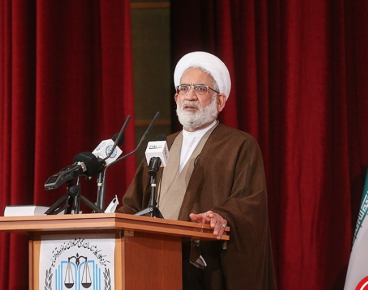 درخواست دادستان کل کشور از رئیس جمهور/ با همان نگاه و حساسیت تصدی در دستگاه قضا با فساد برخورد کنید‌