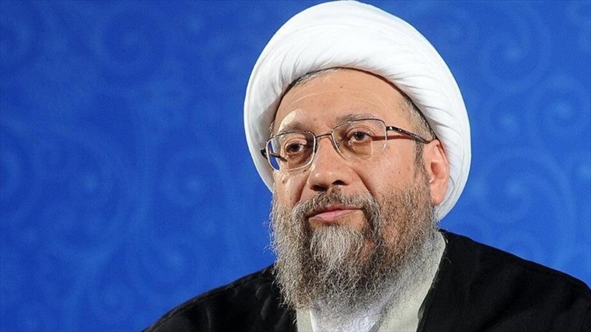 آملی لاریجانی: کم‌کاری و سهل‌انگاری عده‌ای، نباید هموطنان را داغدار کند