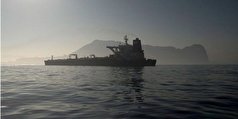 یونان خلاف قواعد بین‌المللی نفت ایران را به آمریکا می‌فرستد