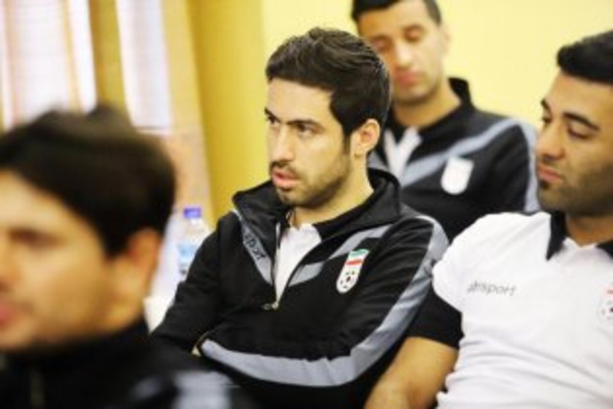 نیمکت استقلال درتصرف خارجی‌ها/ خسرو، ایرانی نزدیک به ریکاردو