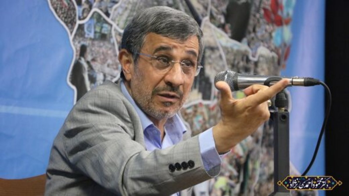 احمدی نژاد: پیام ناخوشایند اقناع ابتدائیات در نسل‌های جدید با قوه قهریه