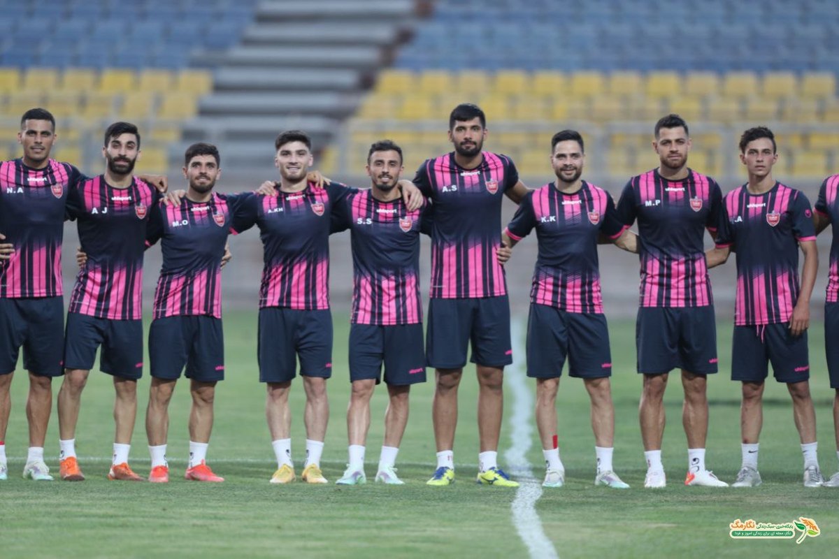 صدای پای اعتراض سرخپوشان به یحیی در رختکن