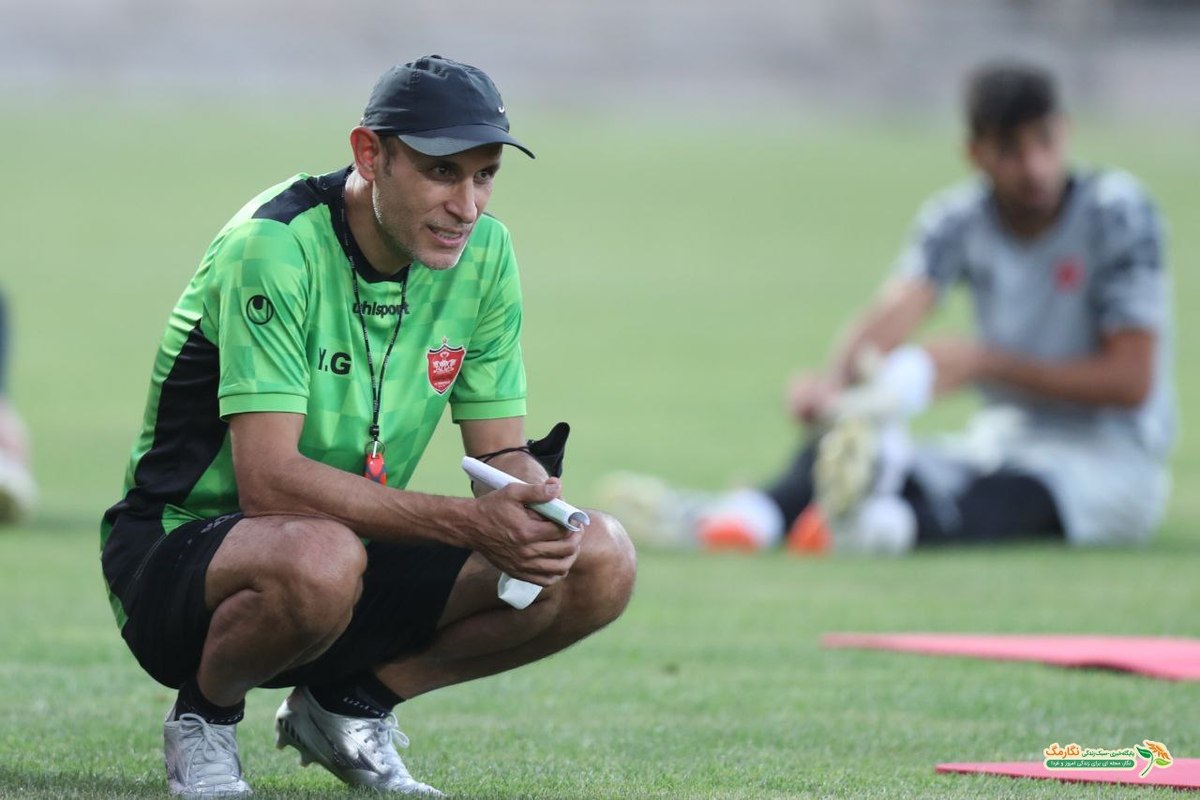 یحیی به دنبال هافبک تدافعی و مهاجم