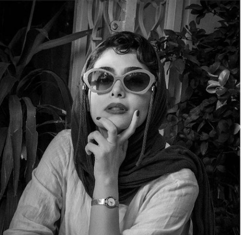ژست خاص و اغواگرانه&zwnj;ی دیبا زاهدی