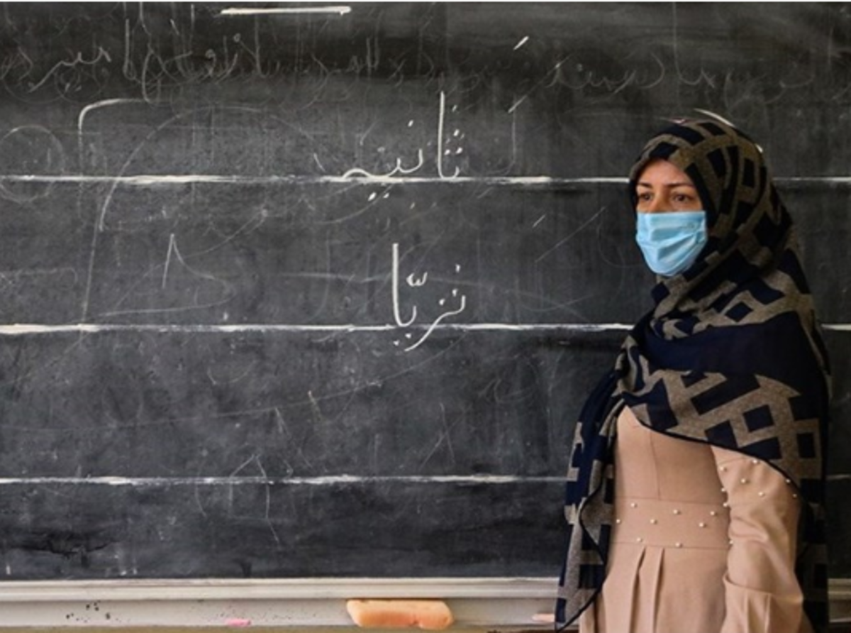 ضعف مهارت خواندن و نوشتن دانش‌آموزان و دانشجویان/ وجود سیاست‌های غلط در آموزش زبان فارسی