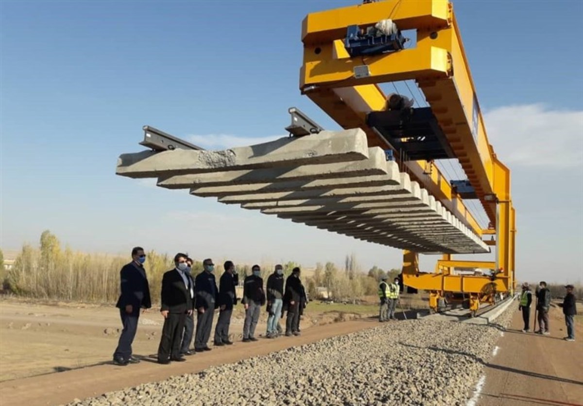 ریل‌گذاری ۲۴۸ کیلومتر خط‌آهن در سال ۱۴۰۰/ ۳.۴ کیلومتر خط‌آهن رشت-کاسپین ریل‌گذاری شد