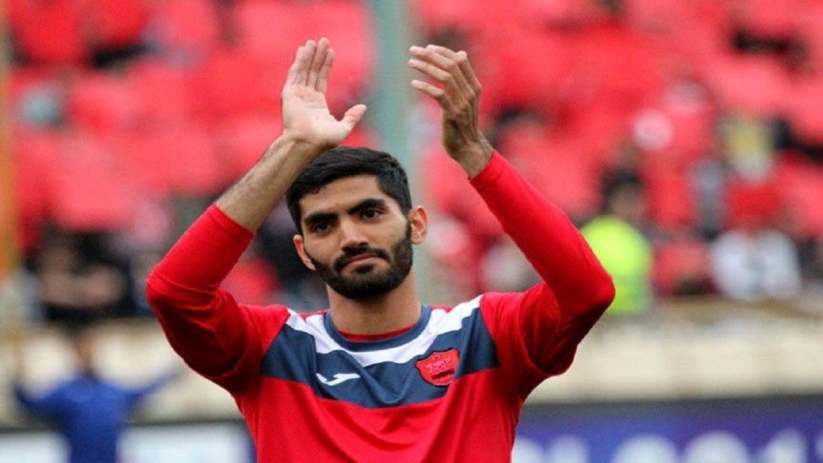 انصاری طلب میلیاردی اش از پرسپولیس را به امور خیریه بخشید