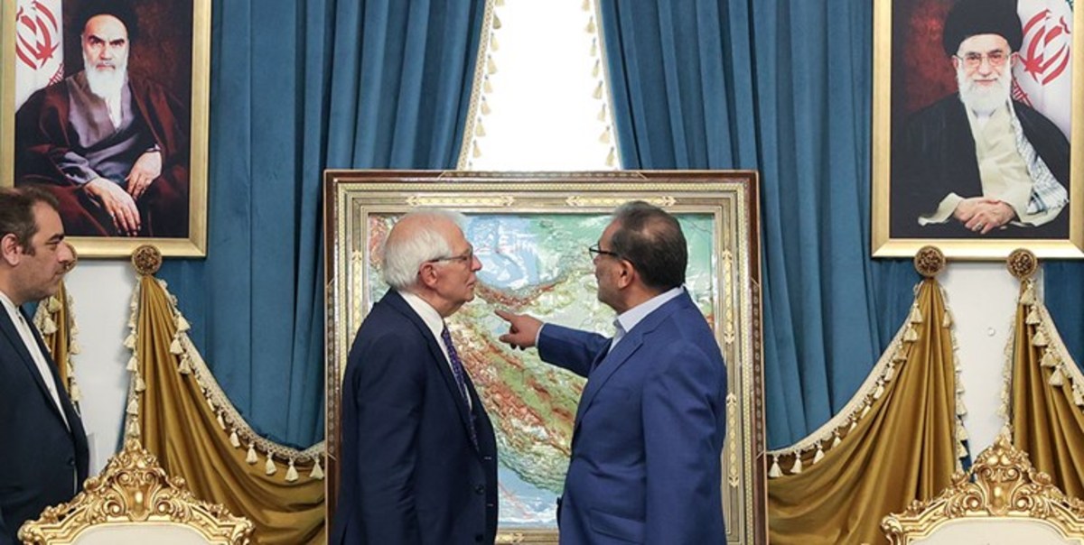 شمخانی: اقدامات جبرانی ایران تا زمانی که رویه غیر قانونی غرب تغییر نکند، ادامه می‌یابد