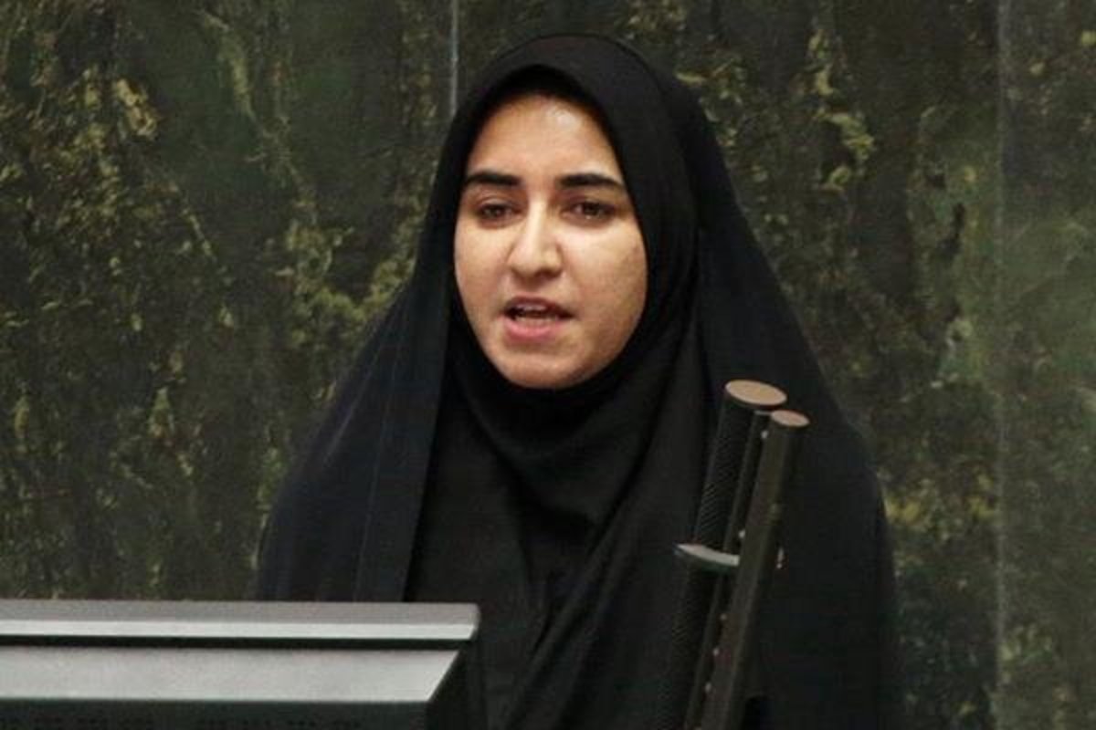 فلاحی: دولت مسیر مهاجرت و پناهندگی دانشمندان و نخبگان را مسدود کند