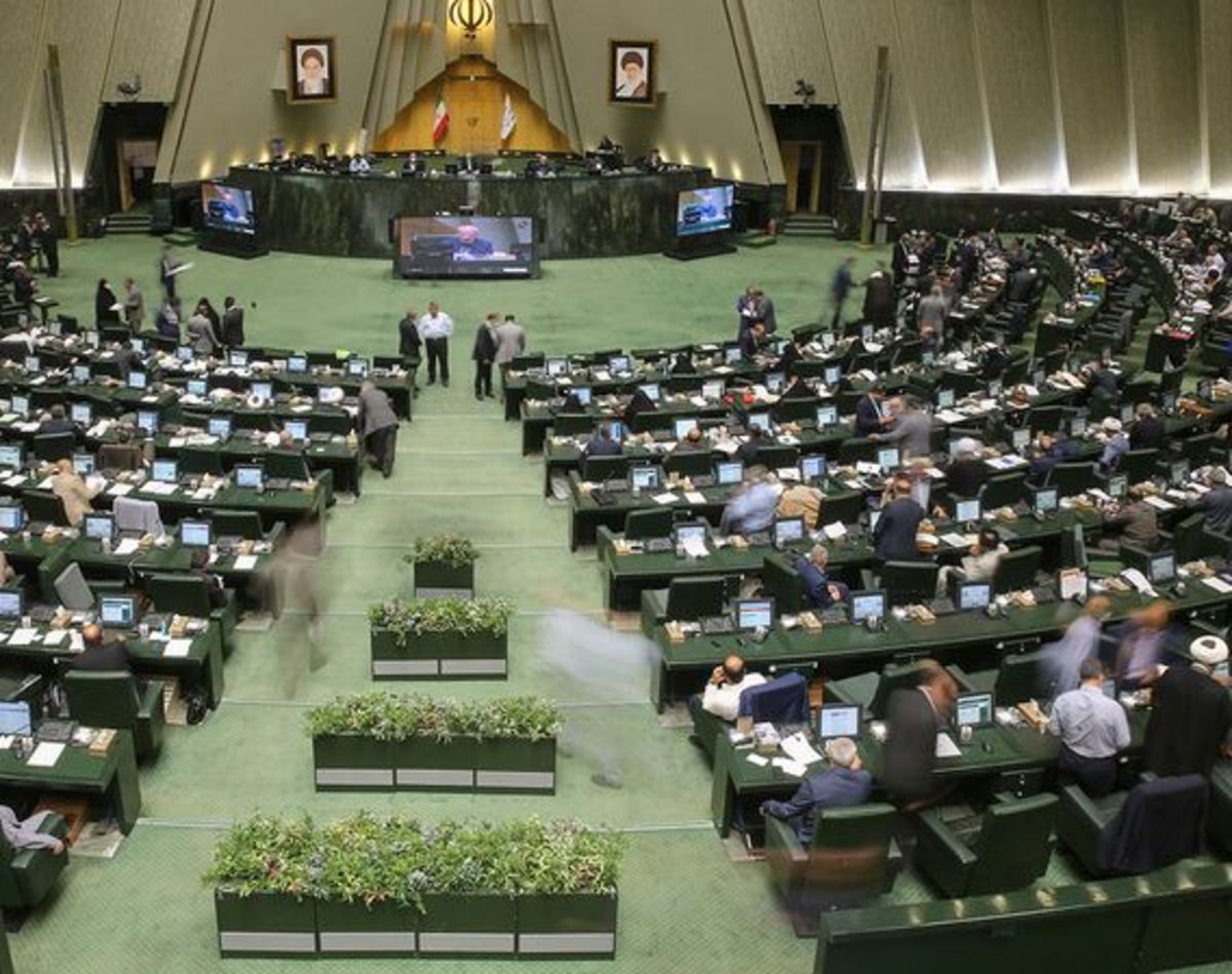بررسی وضعیت «تامین مالی تولید مسکن» با حضور قاسمی، میرکاظمی، نیکزاد در مجلس