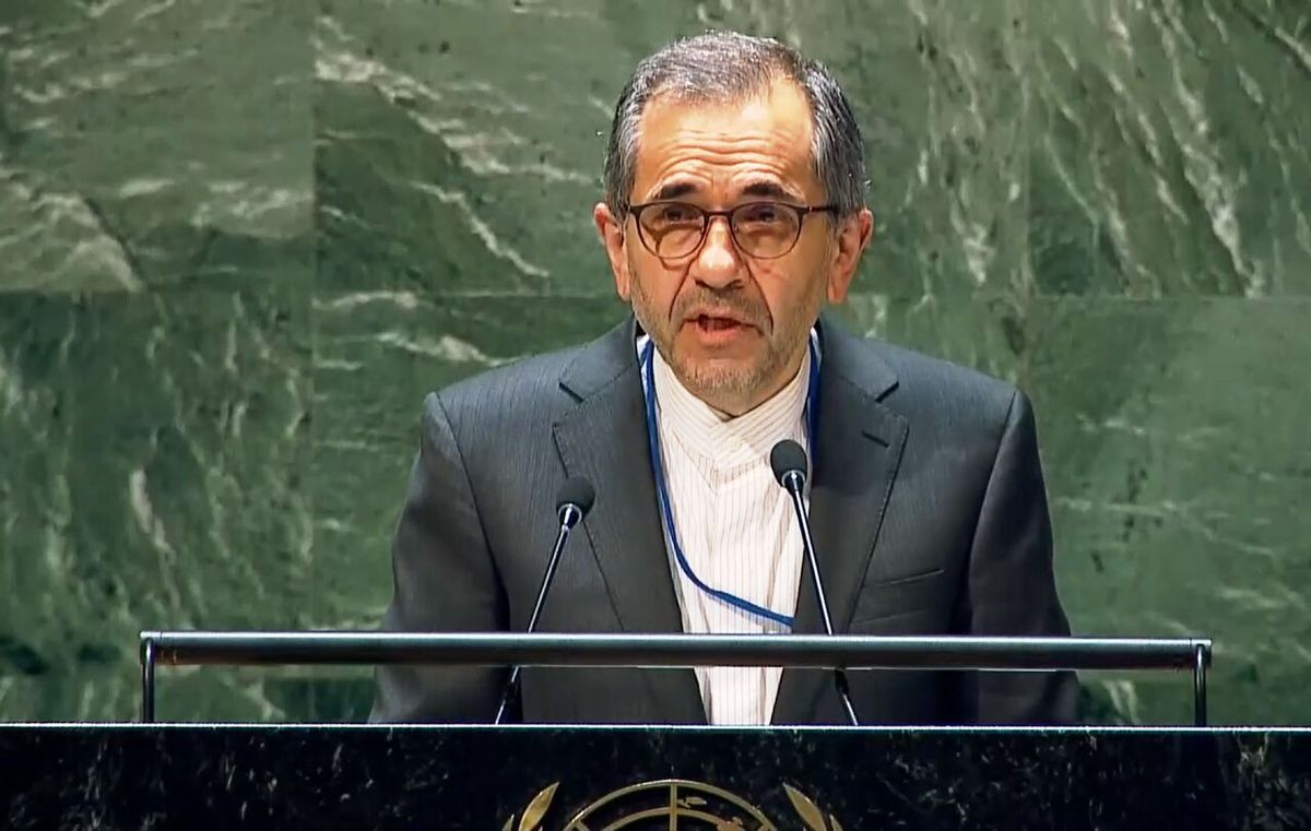 تخت‌روانچی:وقتی آمریکا درست تصمیم بگیرد، ایران اجرای کامل تدابیر هسته‌ای را از سرخواهد گرفت