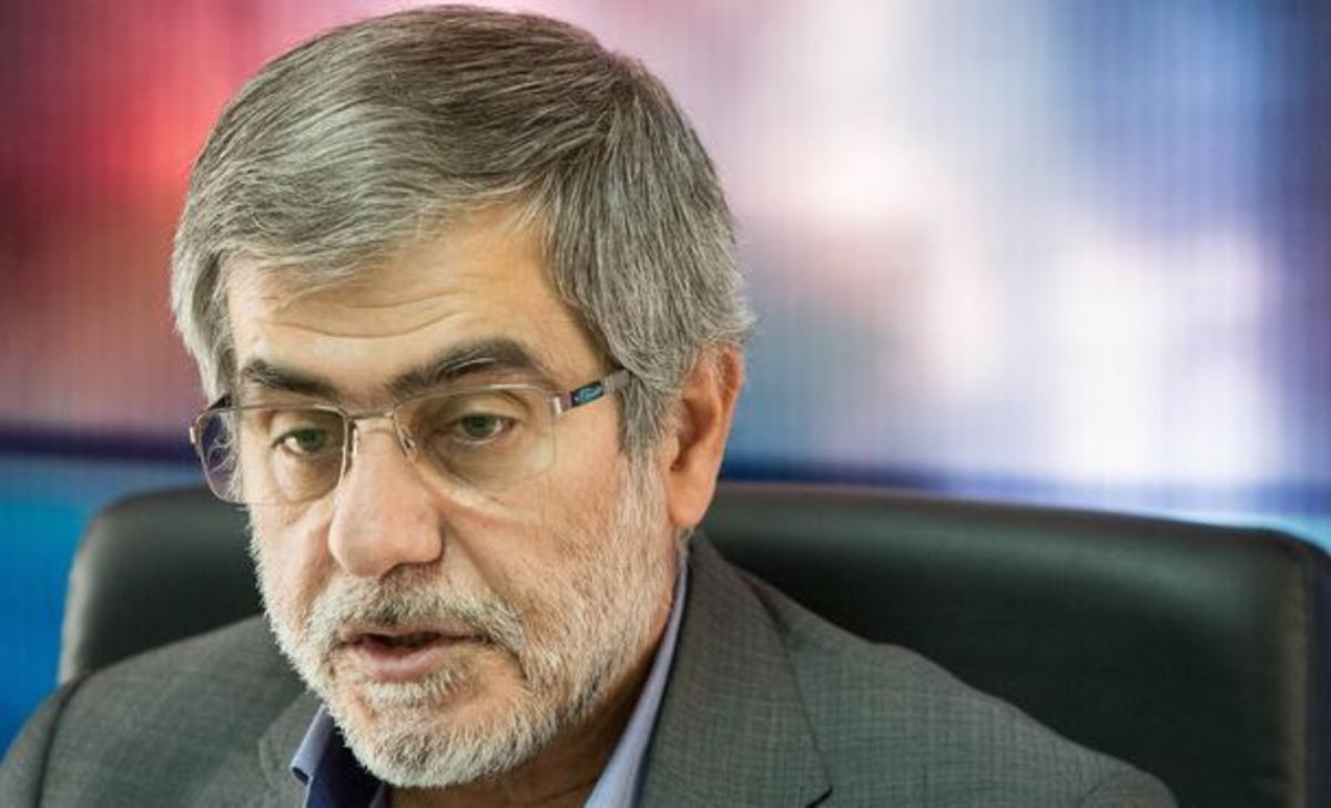 فریدون عباسی: دولت باید به سمت کوچک سازی برود/ «تشکیل وزارت بازرگانی» نیاز به کار کارشناسی دارد