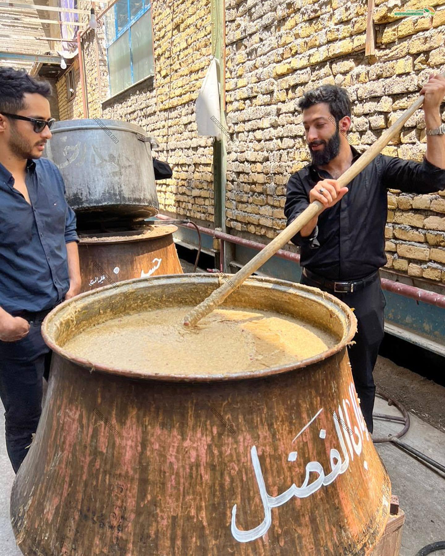 ساعد سهیلی و دیگ هادی بزرگ در مشهد ساعد سهیلی و دیگ هادی بزرگ در مشهد