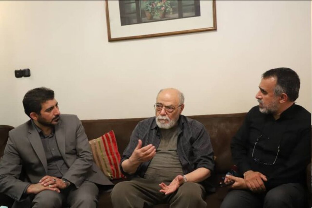 دیدار مدیران تئاتر با اکبر زنجانپور