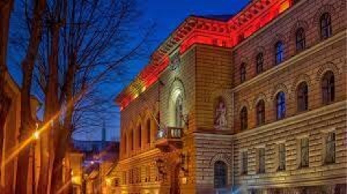 پارلمان لتونی، روسیه را 