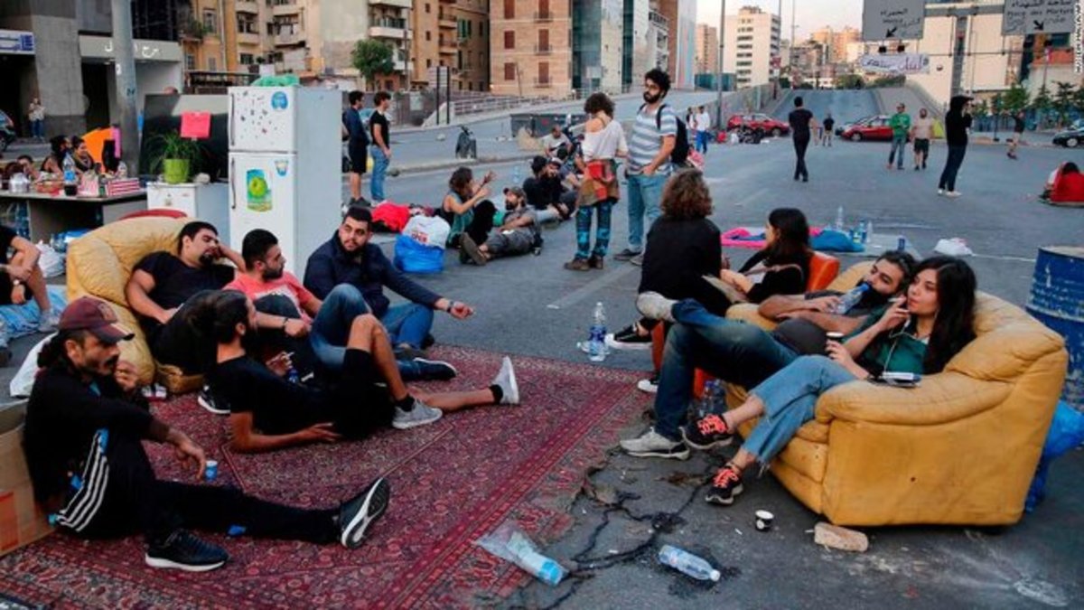 بحران هویت اجتماعی در لبنان
