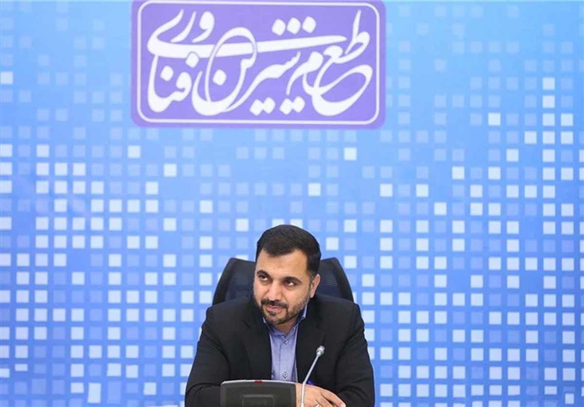 وزیر ارتباطات: توسعه شبکه فیبر‌نوری نیازمند عزم ملی همه دستگاه‌ها است