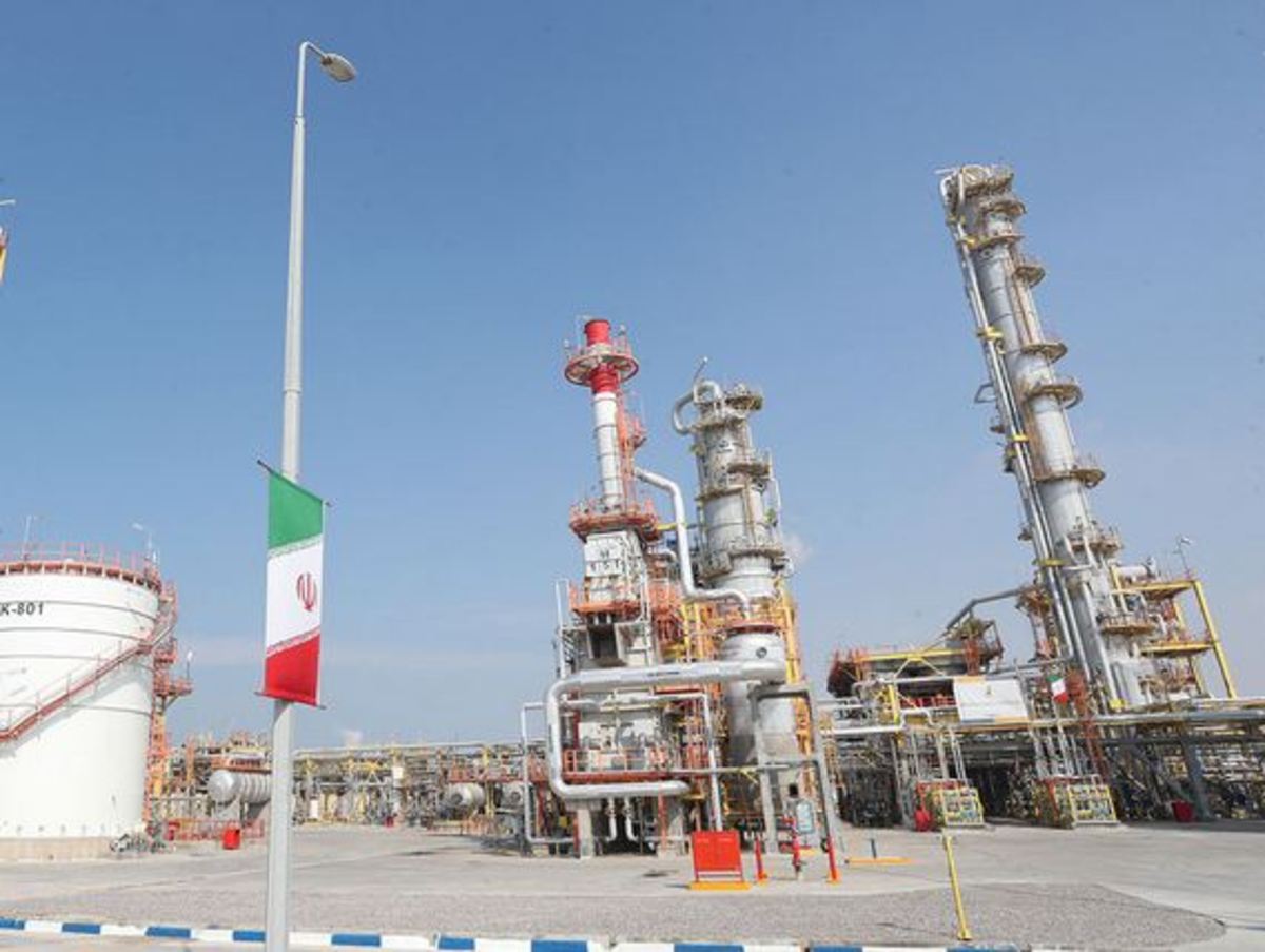 فاز نخست توسعه میدان نفتی مشترک اسفندیار به‌زودی آغاز می‌شود