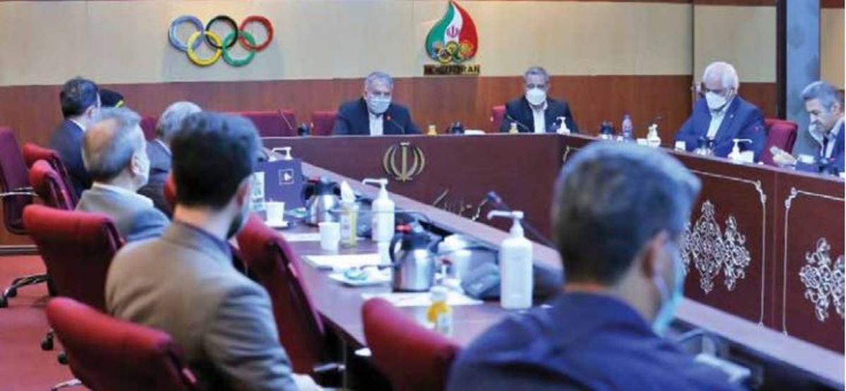 هیأت اجرایی بالاخره قورباغه‌اش را قورت داد: «نه» به معاونان وزیر