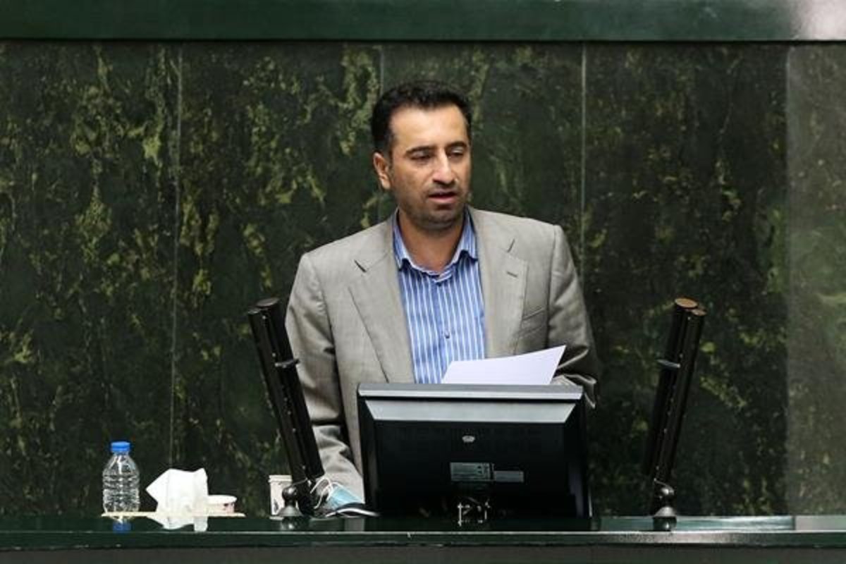 انتقاد صالحی از عرضه کم خودرو در بورس کالا