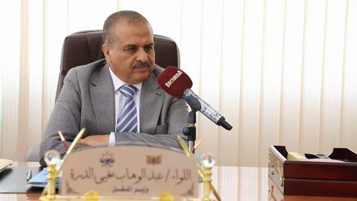 وزیر یمنی: ائتلاف سعودی از انجام پرواز‌ها بین صنعا و قاهره جلوگیری می‌کند