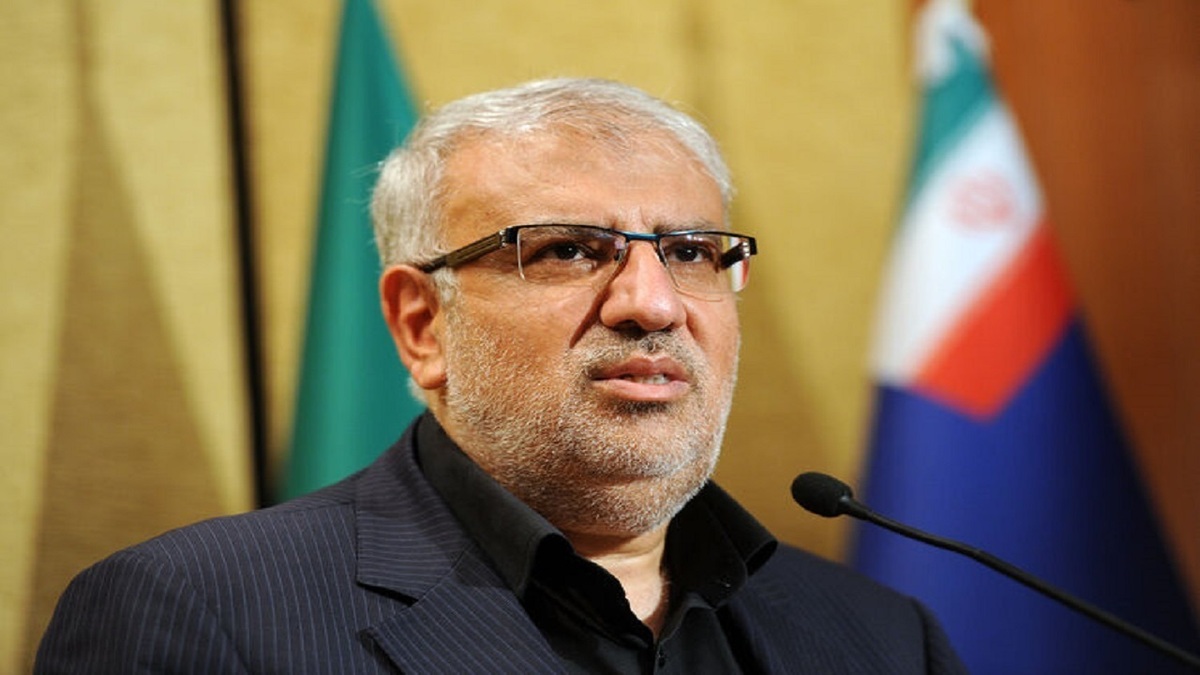 ساخت دو پتروپالایشگاه ۳۰۰ هزار بشکه‌ای در کشور