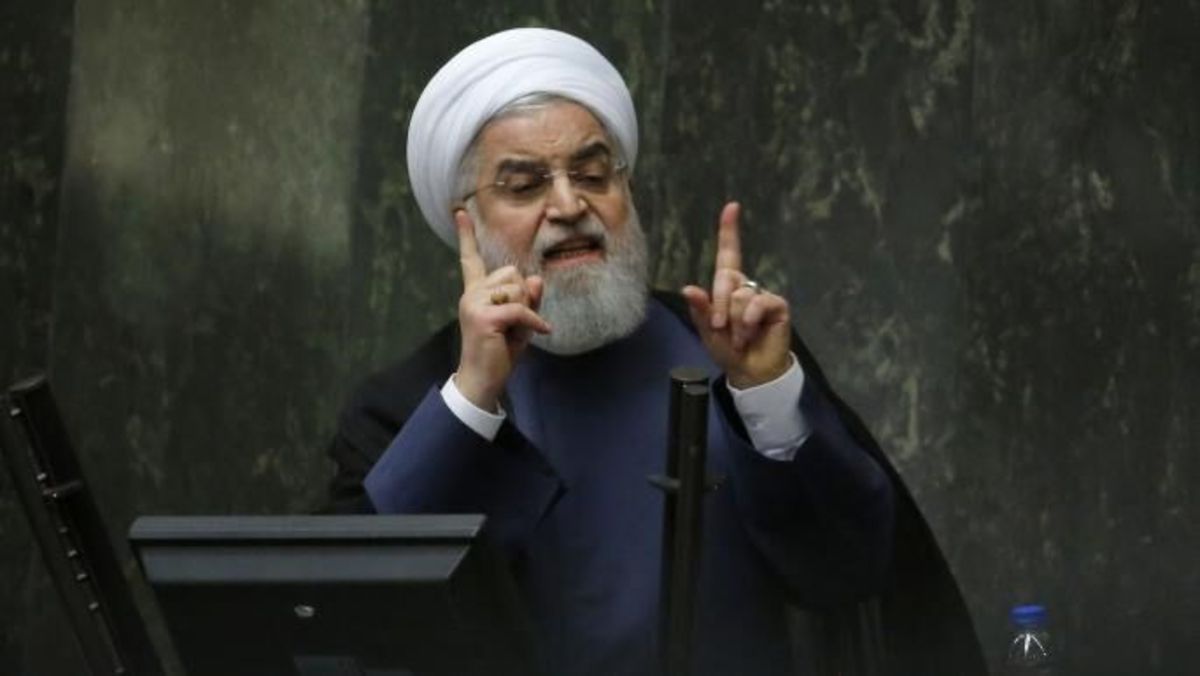 شخص روحانی در قبال تخلفات مدیران فولاد مبارکه مسئول است
