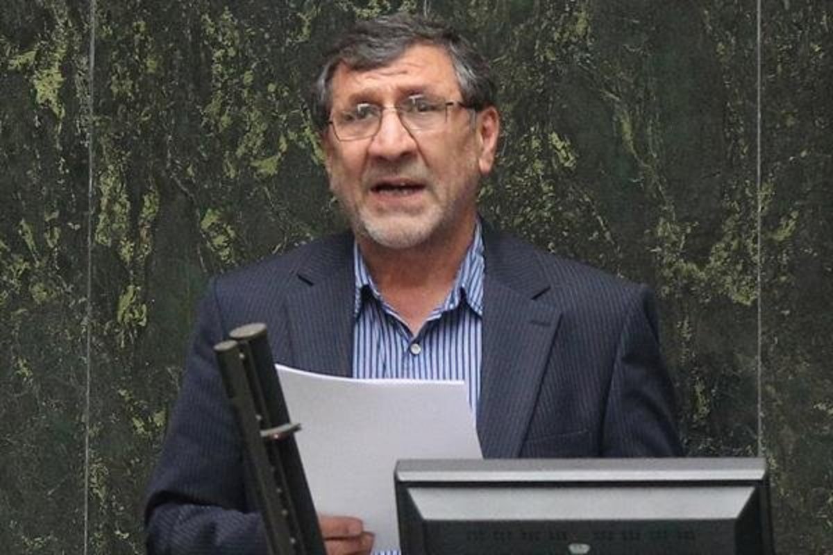 غلامحسین رضوانی، نماینده تهران: فراکسیون انقلاب باید نسبت به مسائل روز فعال‌تر عمل کند
