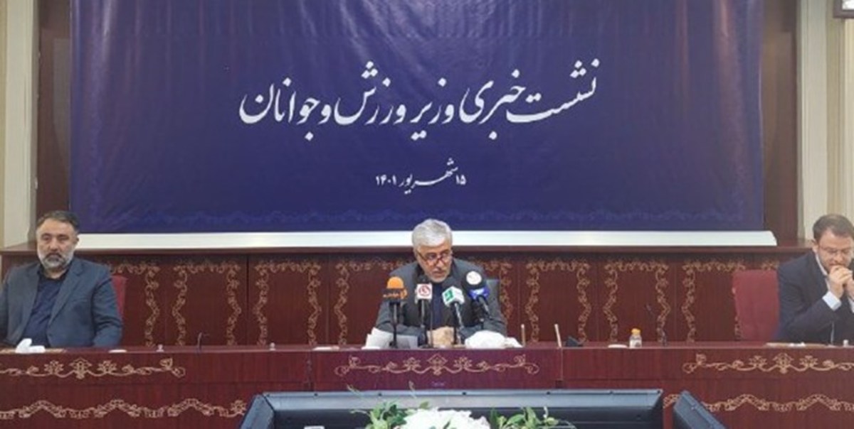 سجادی: منشأ خبر استیضاحم را نمی‌دانم! با زیدان مذاکره کنید؛ پولش را می‌دهیم
