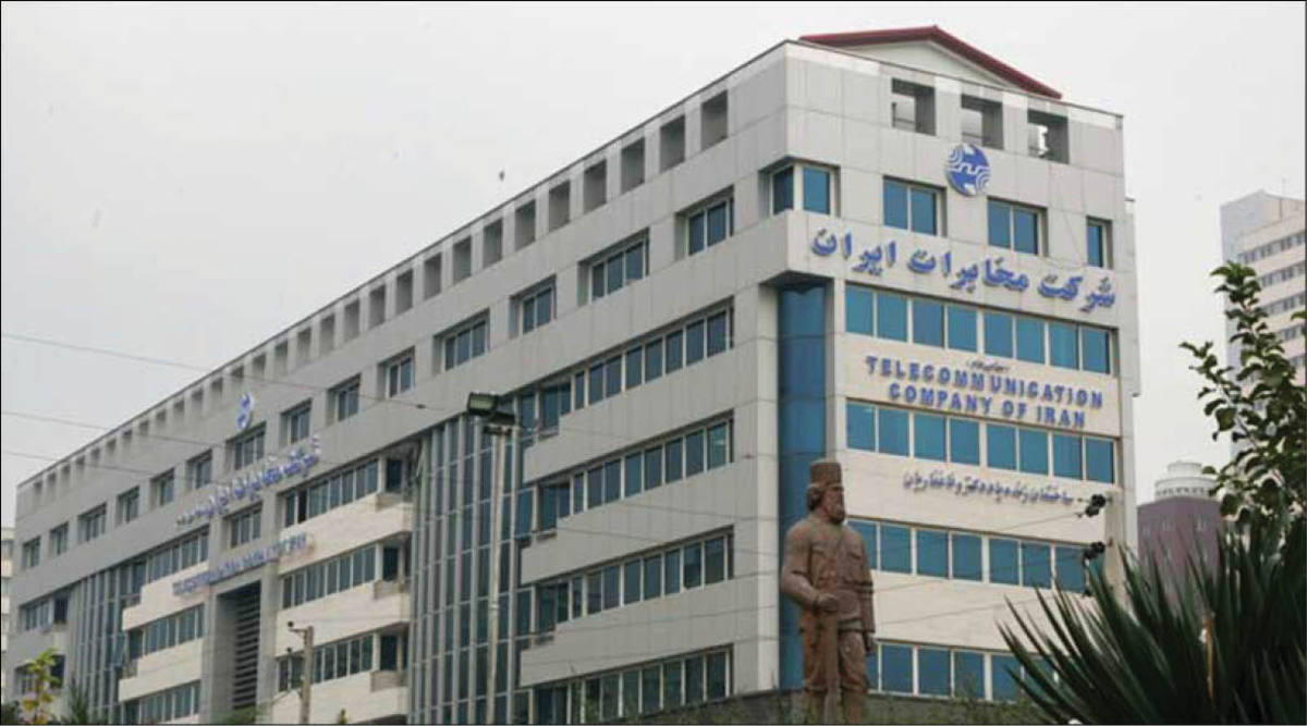 فیبر نوری اسیر انحصار مخابرات
